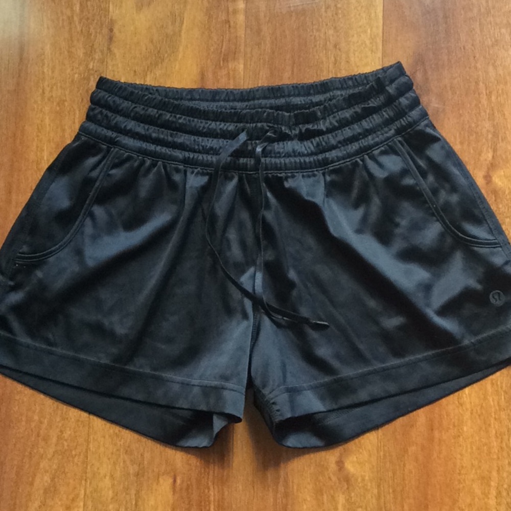 Lululemon workout/jogging shorts